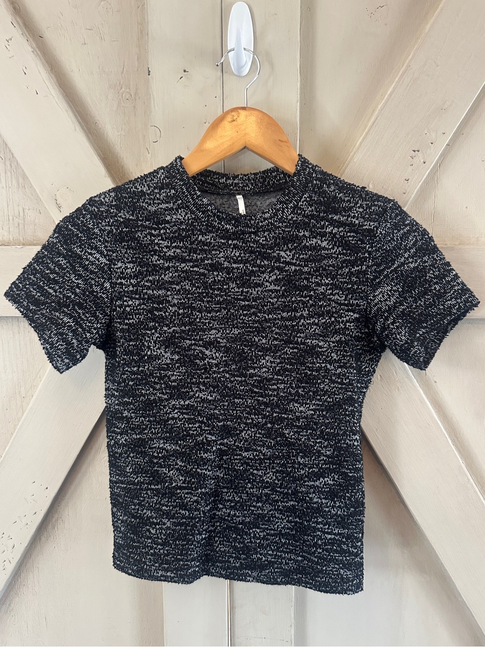 Free People Black White Textured Knit Short Sleeve Top XS Bouclé Crew Neck